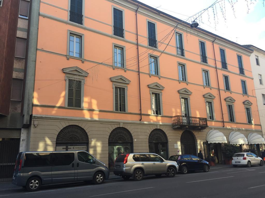 Palazzo Carasi Apartments Cremona Exterior foto